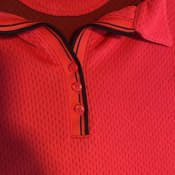 Cutter & Buck Women’s dry tech golf shirt shirt. Size Large - Picture 3 of 4